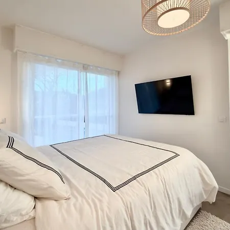 Rooftop With A Seaview Saint-Tropez