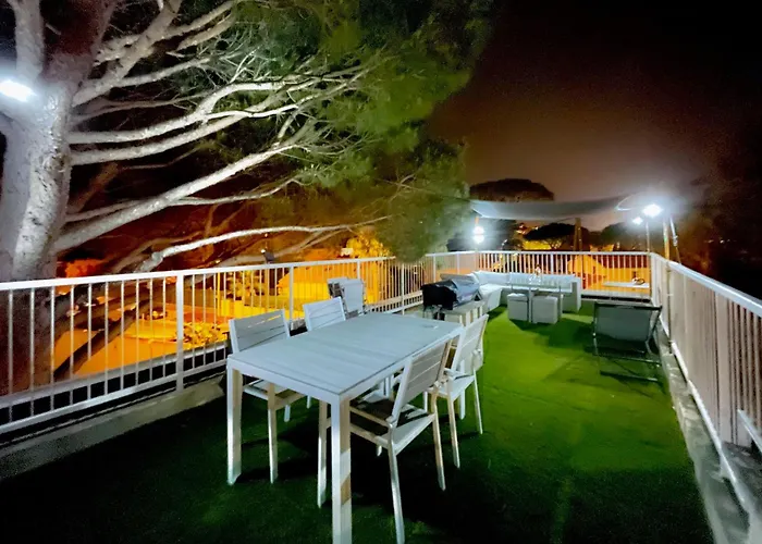 Rooftop With A Seaview * Saint-Tropez